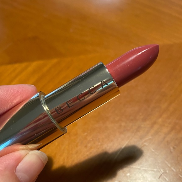 BECCA Ultimate Lipstick Love Sundae 👄 - Picture 8 of 16
